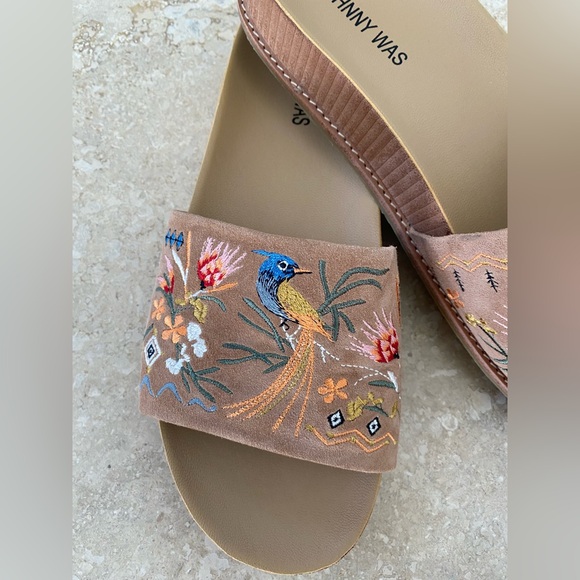 Johnny Was 'Watipaso' sandal - Picture 4 of 5